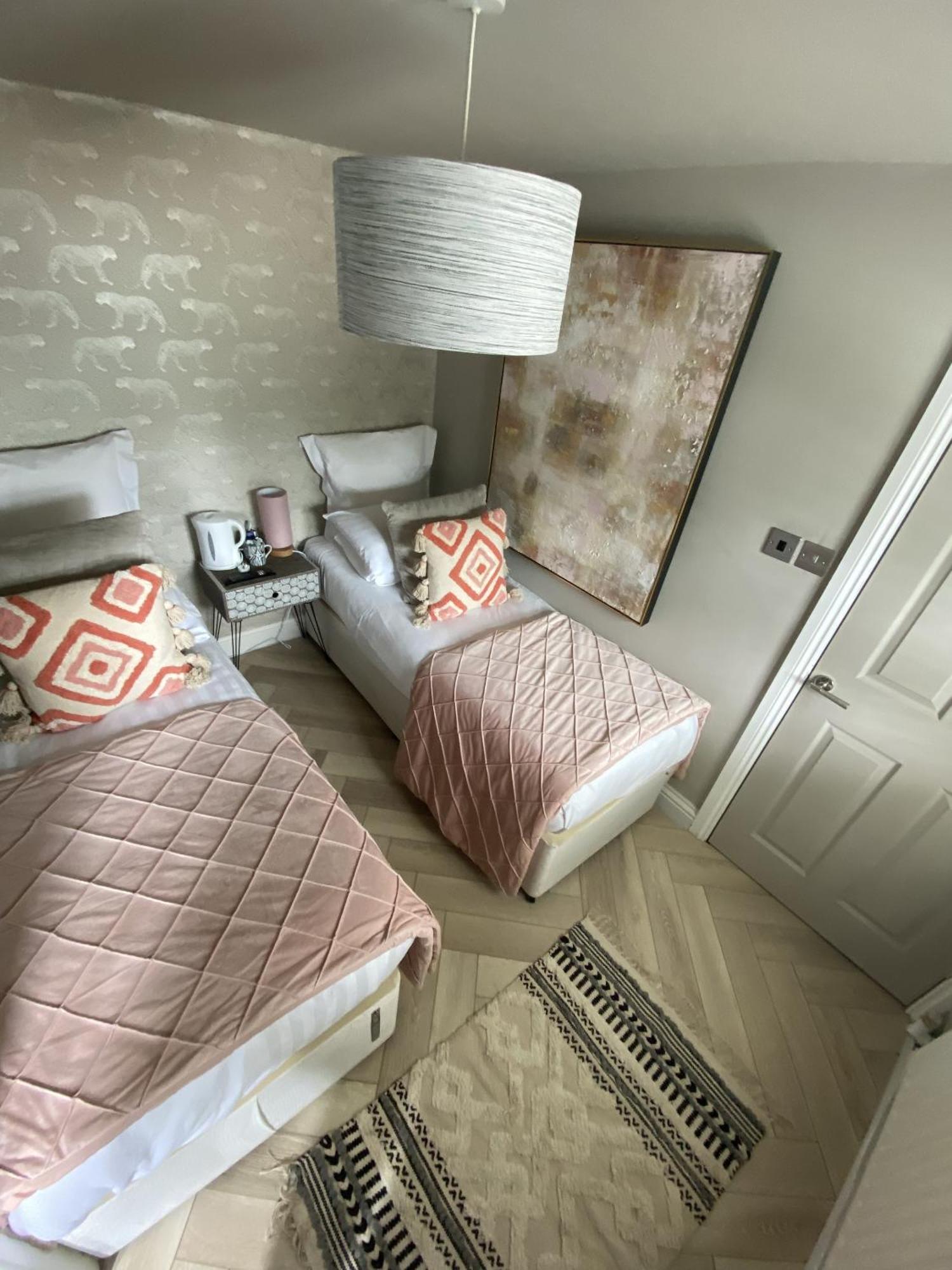 Maison Claire Chester